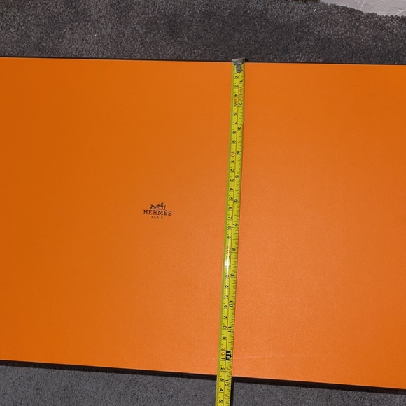 Hermes empty box. very big box - Picture 3 of 5